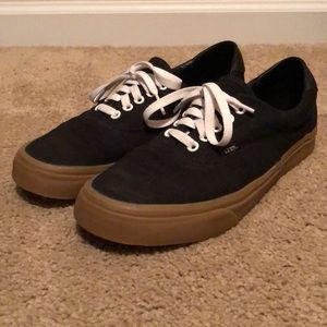Vans black/gum lows